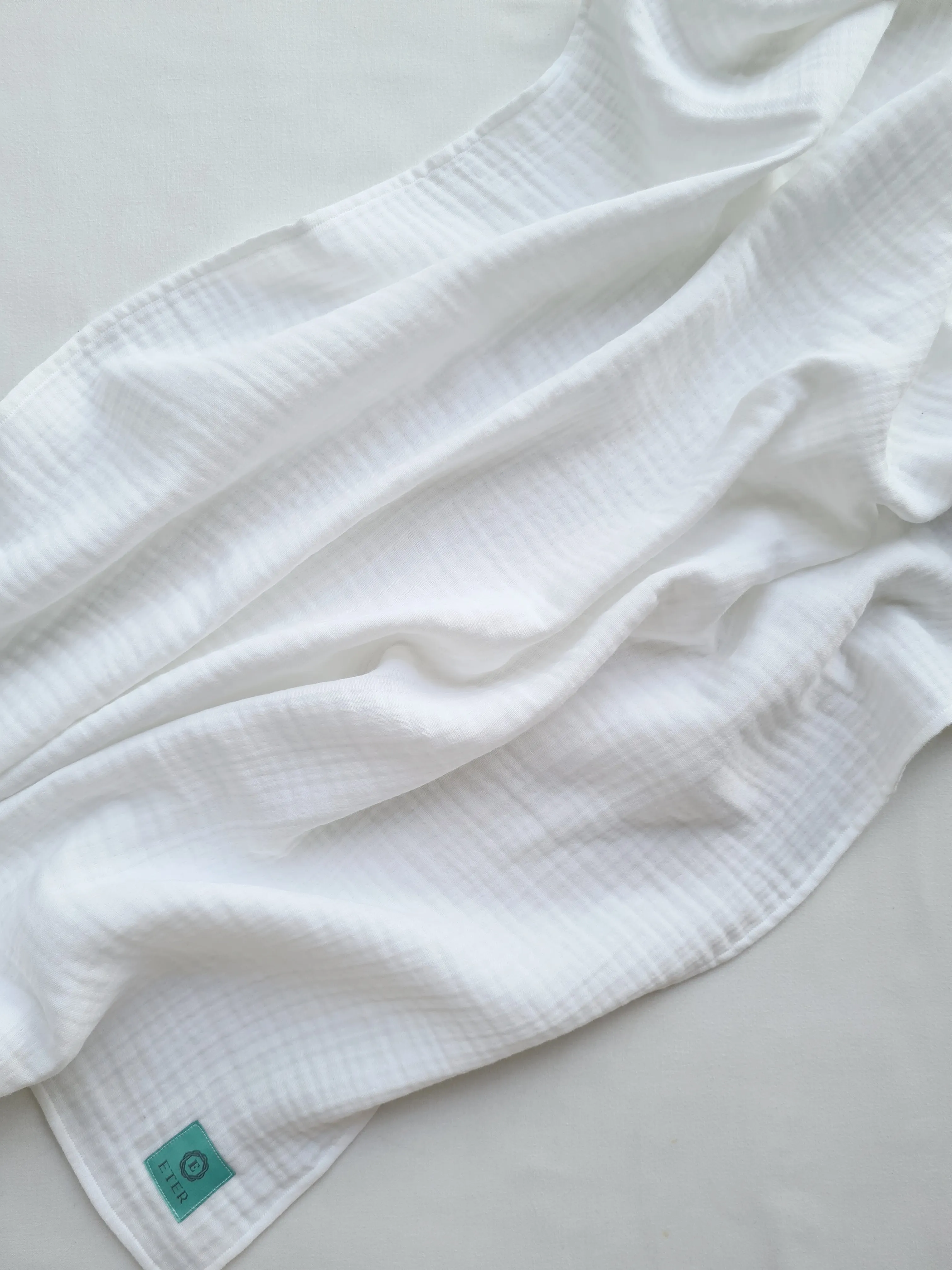 Eter Baby ćebence za bebe u beloj boji – Eter Baby